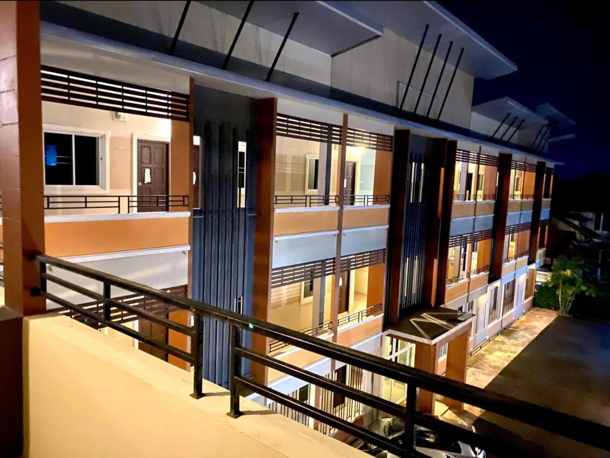 Preme Apartment @Maejo Ban pa Lan  Exterior foto