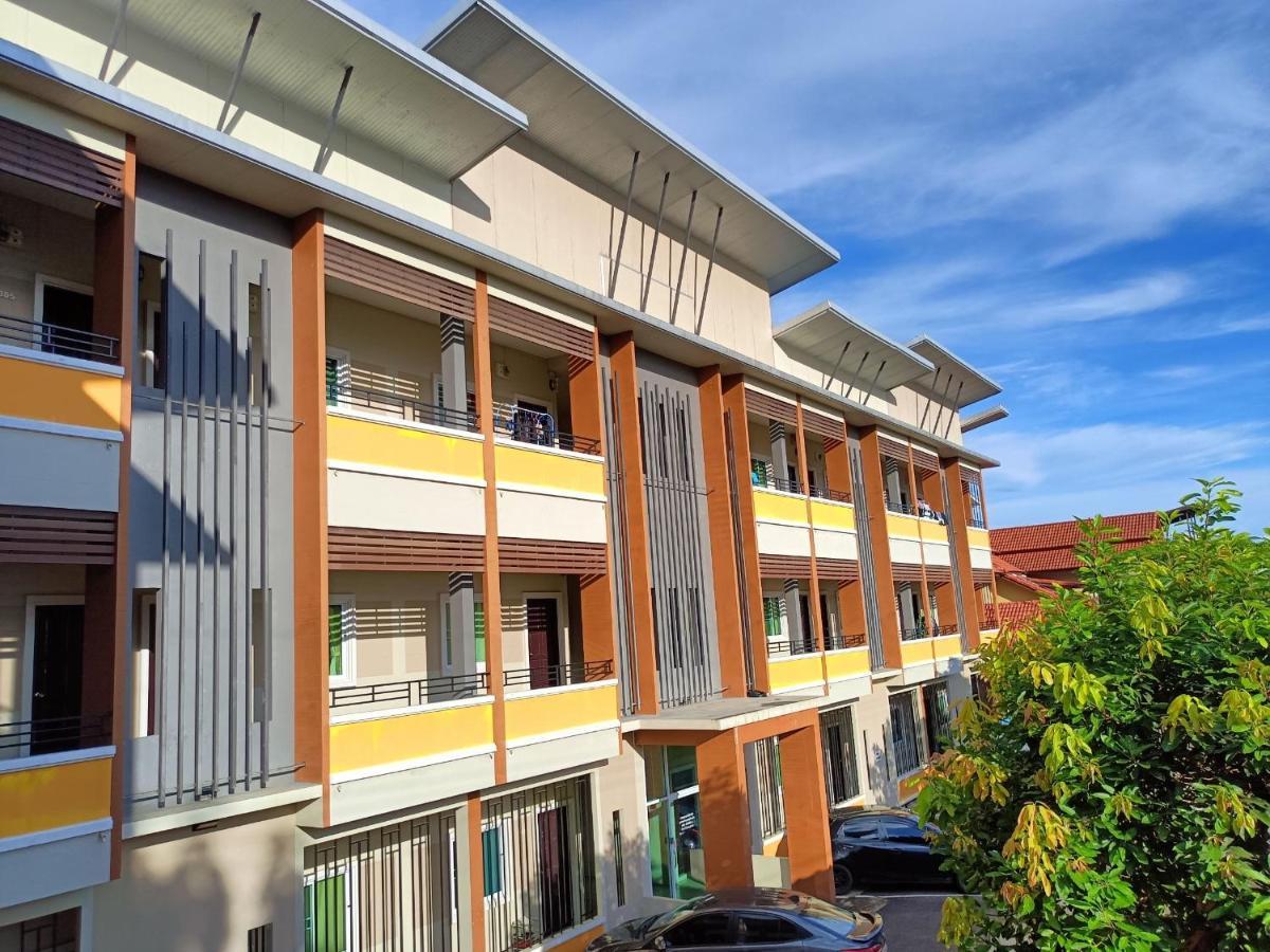 Preme Apartment @Maejo Ban pa Lan  Exterior foto